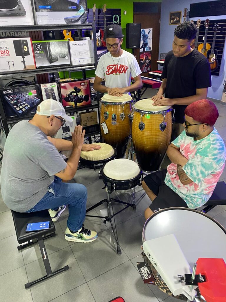 Transforma Vidas Apoyando a la Fundación Guerreros de Barrio
